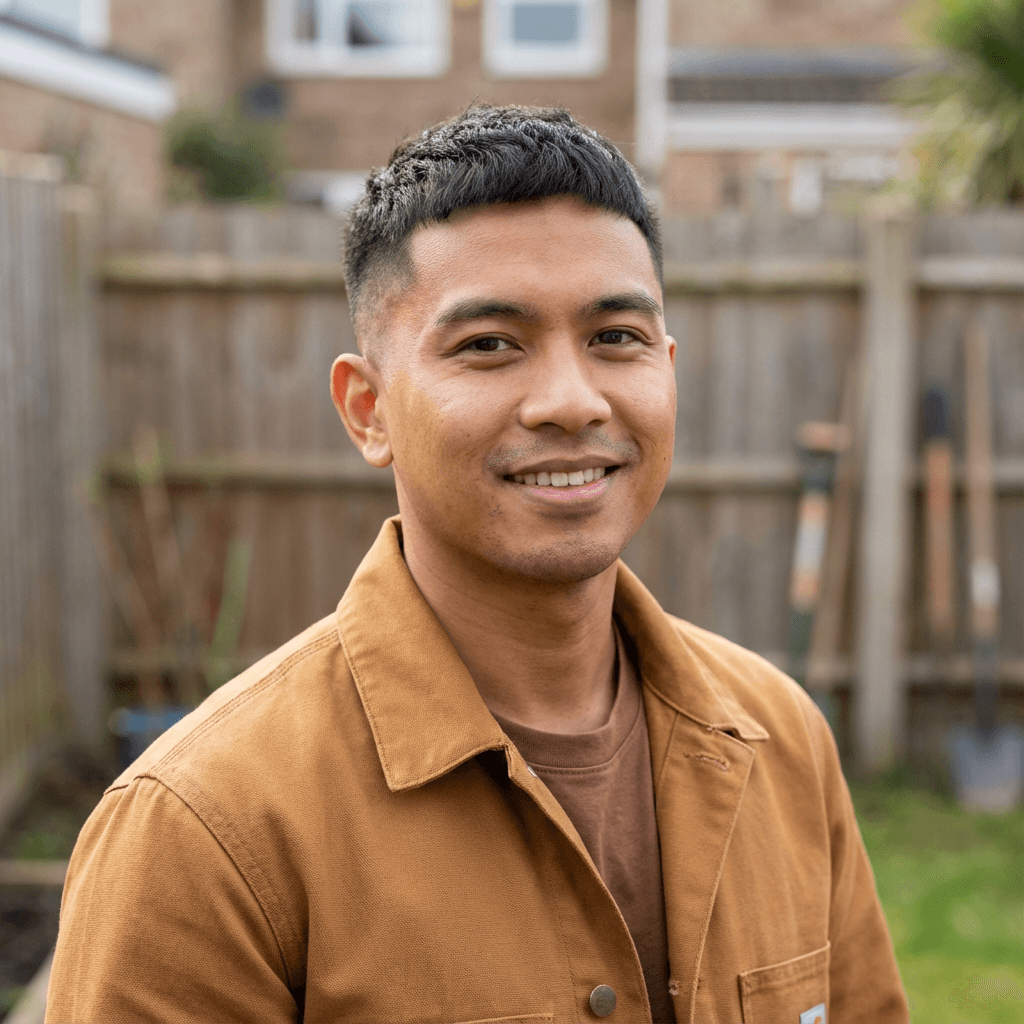 Robert Castellano, Compliance Officer